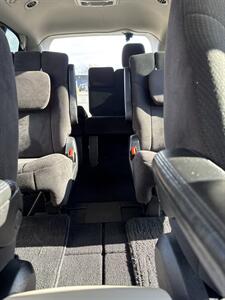 2012 Dodge Grand Caravan Crew Mini Van - Photo 34 - Spokane, WA 99202