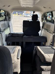 2012 Dodge Grand Caravan Crew Mini Van - Photo 33 - Spokane, WA 99202