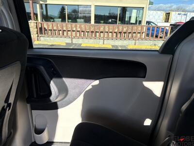 2012 Dodge Grand Caravan Crew Mini Van - Photo 28 - Spokane, WA 99202