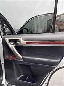 2017 Lexus GX 460  AWD - Photo 12 - Spokane, WA 99202