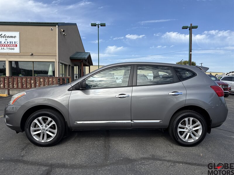 2013 Nissan Rogue S photo 2