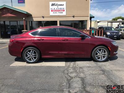 2015 Chrysler 200 Series Limited   - Photo 2 - Spokane, WA 99202