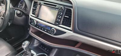 2017 Toyota Highlander Limited Platinum   - Photo 60 - Spokane, WA 99202