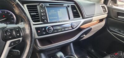 2017 Toyota Highlander Limited Platinum   - Photo 36 - Spokane, WA 99202