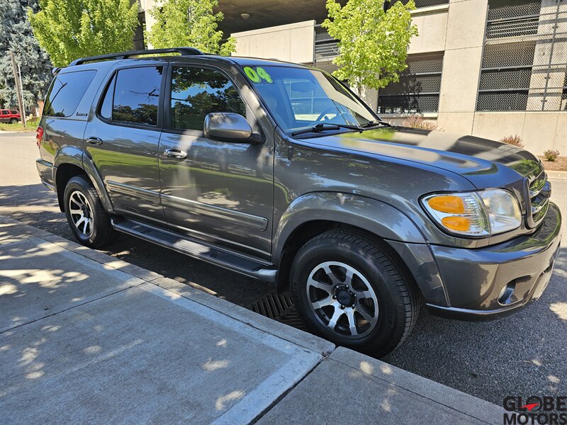 2004 Toyota Sequoia Limited  