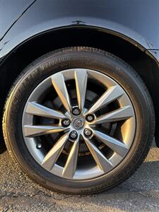 2014 Lexus LS 460   - Photo 8 - Spokane, WA 99202