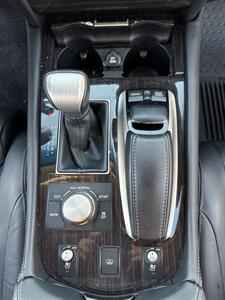 2014 Lexus LS 460   - Photo 22 - Spokane, WA 99202