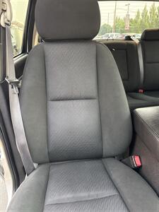 2011 GMC Sierra 2500 HD 4WD - Photo 22 - Spokane, WA 99202