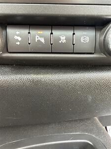2011 GMC Sierra 2500 HD 4WD - Photo 32 - Spokane, WA 99202