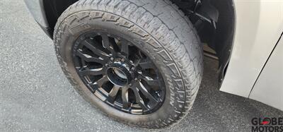 2011 GMC Sierra 2500 SLE Durmax Diesel - Photo 47 - Spokane, WA 99202