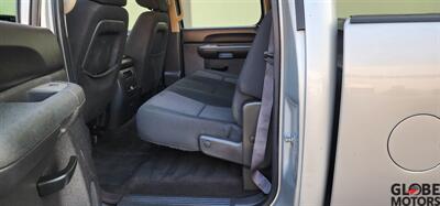 2011 GMC Sierra 2500 SLE Durmax Diesel - Photo 16 - Spokane, WA 99202