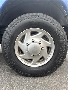 2010 Ford E-Series Van E-250  Cargo Van - Photo 16 - Spokane, WA 99202