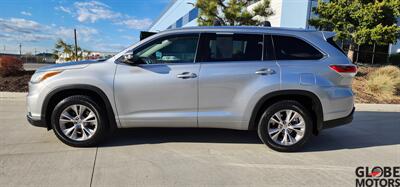 2015 Toyota Highlander XLE   - Photo 10 - Spokane, WA 99202