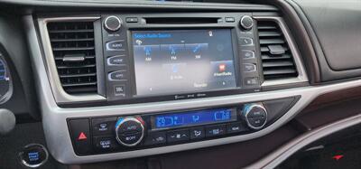 2016 Toyota Highlander Limited   - Photo 43 - Spokane, WA 99202