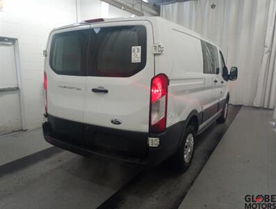 2017 Ford Transit 250  Low Roof 130 " RWD - Photo 4 - Spokane, WA 99202