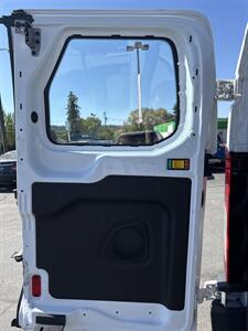 2017 Ford Transit 250  Low Roof 130 " RWD - Photo 26 - Spokane, WA 99202