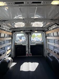 2017 Ford Transit 250  Low Roof 130 " RWD - Photo 12 - Spokane, WA 99202