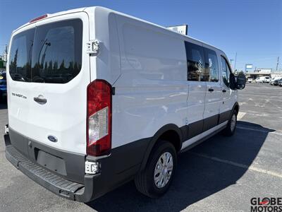 2017 Ford Transit 250  Low Roof 130 " RWD - Photo 3 - Spokane, WA 99202