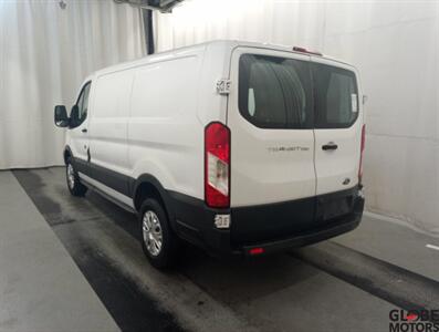 2017 Ford Transit 250  Low Roof 130 " RWD - Photo 2 - Spokane, WA 99202