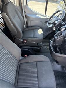 2017 Ford Transit 250  Low Roof 130 " RWD - Photo 14 - Spokane, WA 99202
