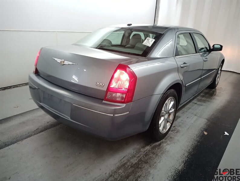 2007 Chrysler 300 Series Touring  