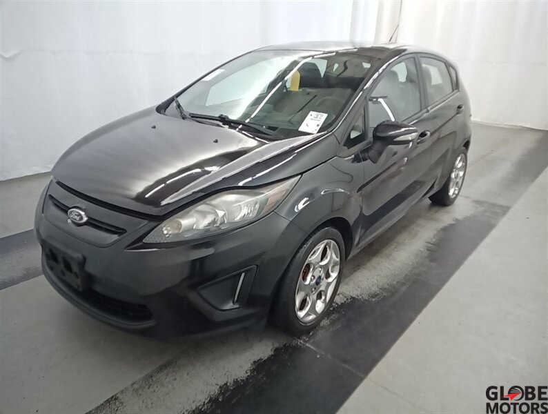 2013 Ford Fiesta Titanium - Photo 1 - Spokane, WA 99202