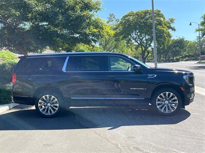 2022 GMC Yukon XL Denali   - Photo 10 - San Juan Capistrano, CA 92675