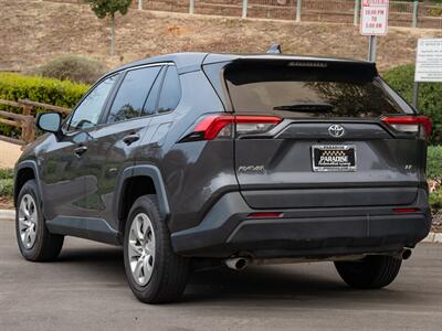 2022 Toyota RAV4 LE   - Photo 7 - San Juan Capistrano, CA 92675