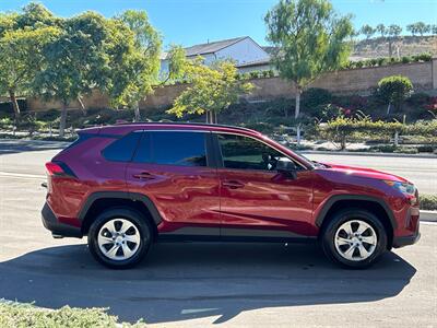 2021 Toyota RAV4 LE   - Photo 7 - San Juan Capistrano, CA 92675