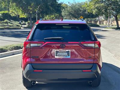 2021 Toyota RAV4 LE   - Photo 5 - San Juan Capistrano, CA 92675