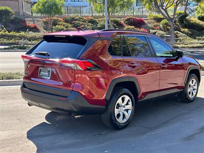 2021 Toyota RAV4 LE   - Photo 6 - San Juan Capistrano, CA 92675