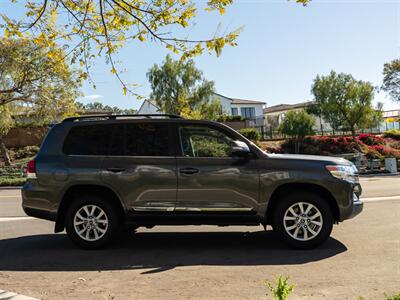 2016 Toyota Land Cruiser   - Photo 2 - San Juan Capistrano, CA 92675