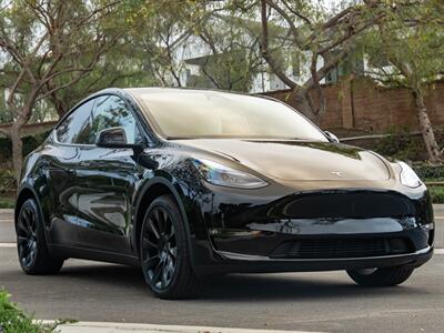 2024 Tesla Model Y Long Range   - Photo 3 - San Juan Capistrano, CA 92675