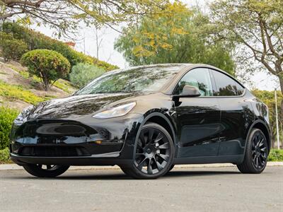 2024 Tesla Model Y Long Range   - Photo 1 - San Juan Capistrano, CA 92675