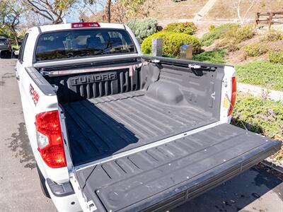 2021 Toyota Tundra Limited   - Photo 25 - San Juan Capistrano, CA 92675