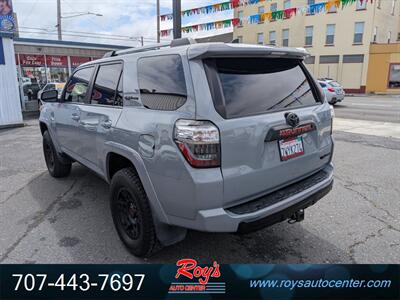 2017 Toyota 4Runner TRD Pro 4WD - Photo 6 - Eureka, CA 95501