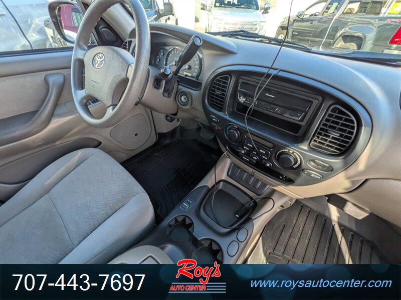 2005 Toyota Sequoia SR5 - Photo 13 - Eureka, CA 95501