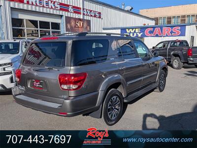 2005 Toyota Sequoia SR5 - Photo 8 - Eureka, CA 95501