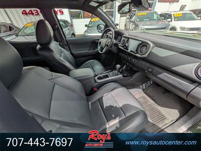 2022 Toyota Tacoma TRD Off-Road  4WD - Photo 9 - Eureka, CA 95501