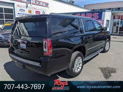 2020 GMC Yukon XL SLT  4WD - Photo 8 - Eureka, CA 95501