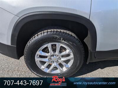2021 Chevrolet Traverse LT Leather AWD - Photo 9 - Eureka, CA 95501