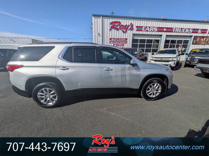 2021 Chevrolet Traverse LT Leather AWD - Photo 2 - Eureka, CA 95501