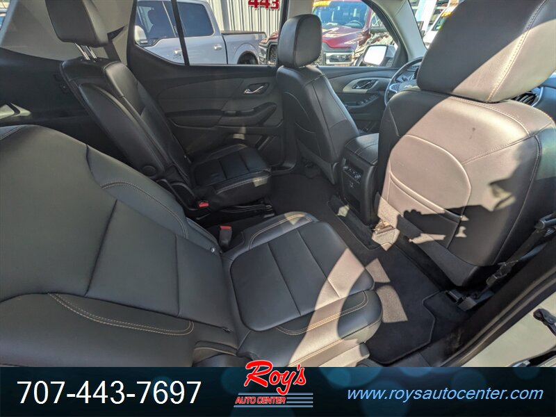 2021 Chevrolet Traverse LT Leather AWD - Photo 15 - Eureka, CA 95501