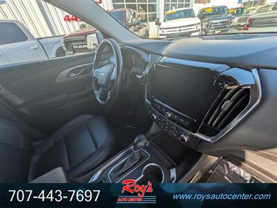 2021 Chevrolet Traverse LT Leather AWD - Photo 13 - Eureka, CA 95501