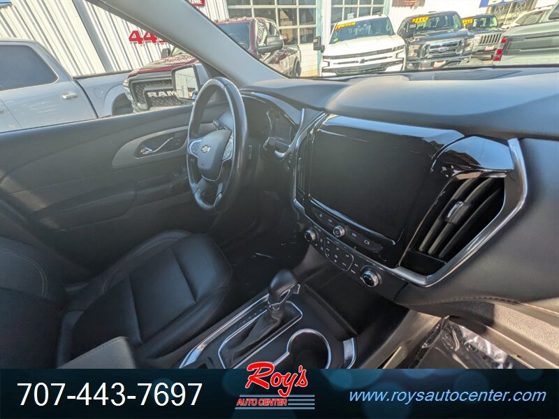 2021 Chevrolet Traverse LT Leather AWD - Photo 13 - Eureka, CA 95501
