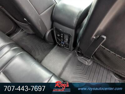 2018 Jeep Grand Cherokee Overland  4WD - Photo 15 - Eureka, CA 95501