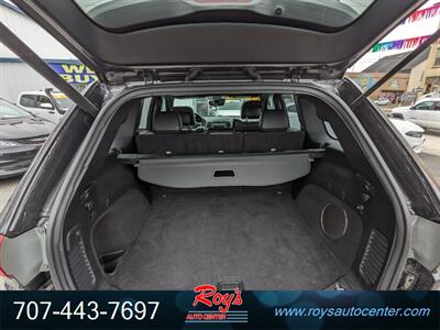 2018 Jeep Grand Cherokee Overland  4WD - Photo 18 - Eureka, CA 95501