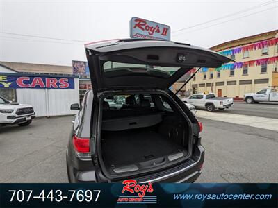 2018 Jeep Grand Cherokee Overland  4WD - Photo 17 - Eureka, CA 95501