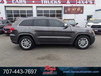 2018 Jeep Grand Cherokee Overland  4WD - Photo 2 - Eureka, CA 95501