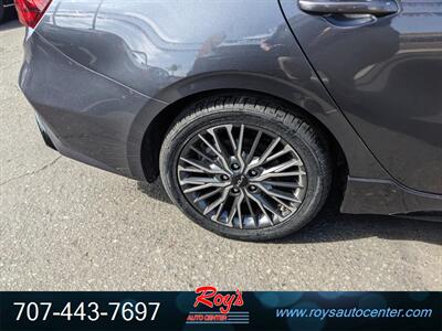 2022 Kia Forte GT-Line   - Photo 9 - Eureka, CA 95501